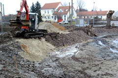 Mönchneubau sowie Teichdammsanierung mit Wasserbausteinen am Dorfteich Frauendorf